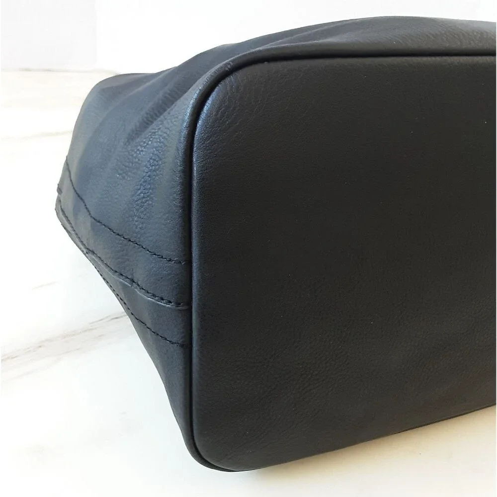 Minimalist Black Pebble Faux Leather Hobo Shoulder Tote